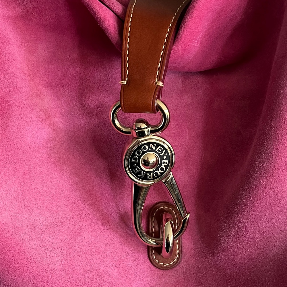 DOONEY & BOURKE PINK SUEDE PURSE - Picture 2 of 16
